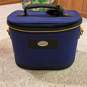 Hard shell Travel Gear makeup / cosmetics bag